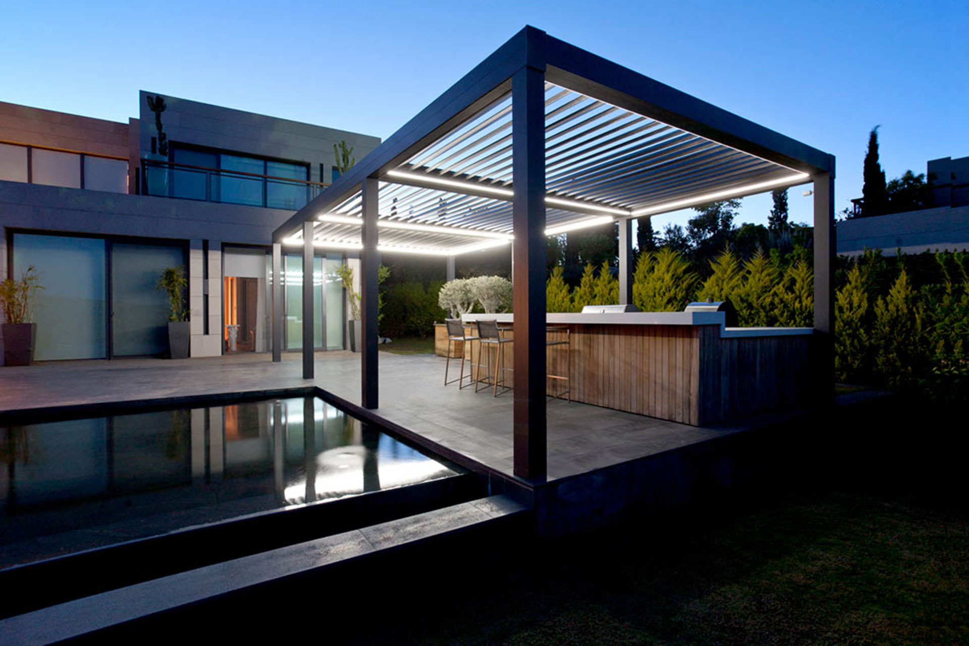 Luxury Outdoor Living UK - Shade-Space